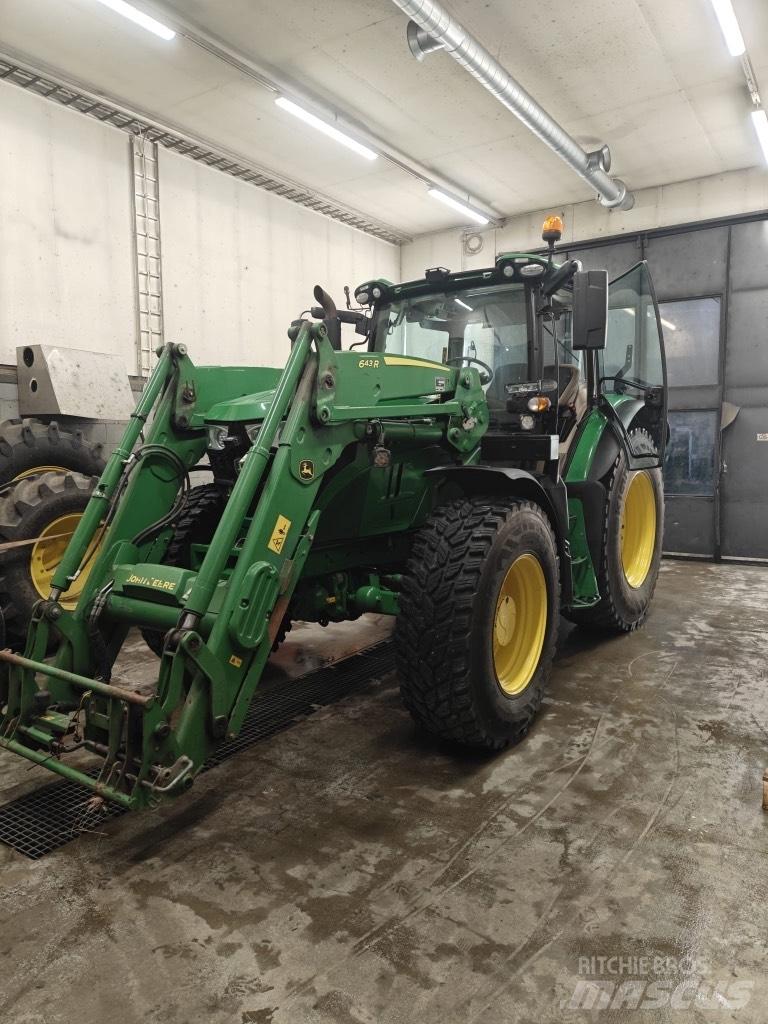 John Deere 6155 R Traktoren