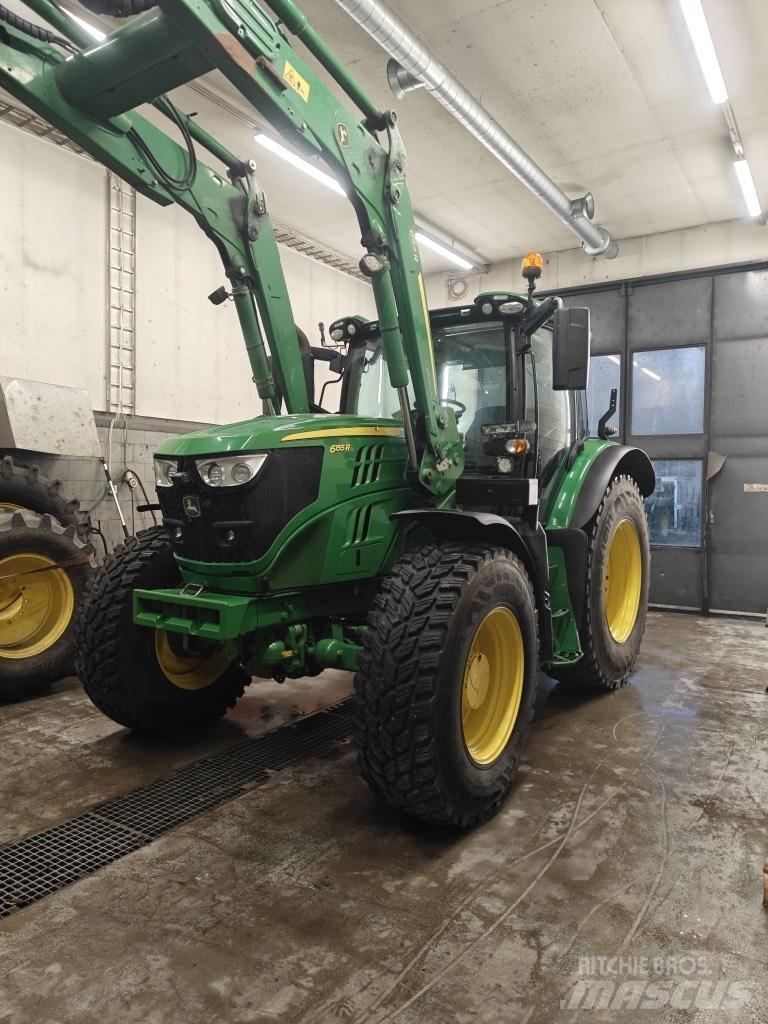 John Deere 6155 R Traktoren