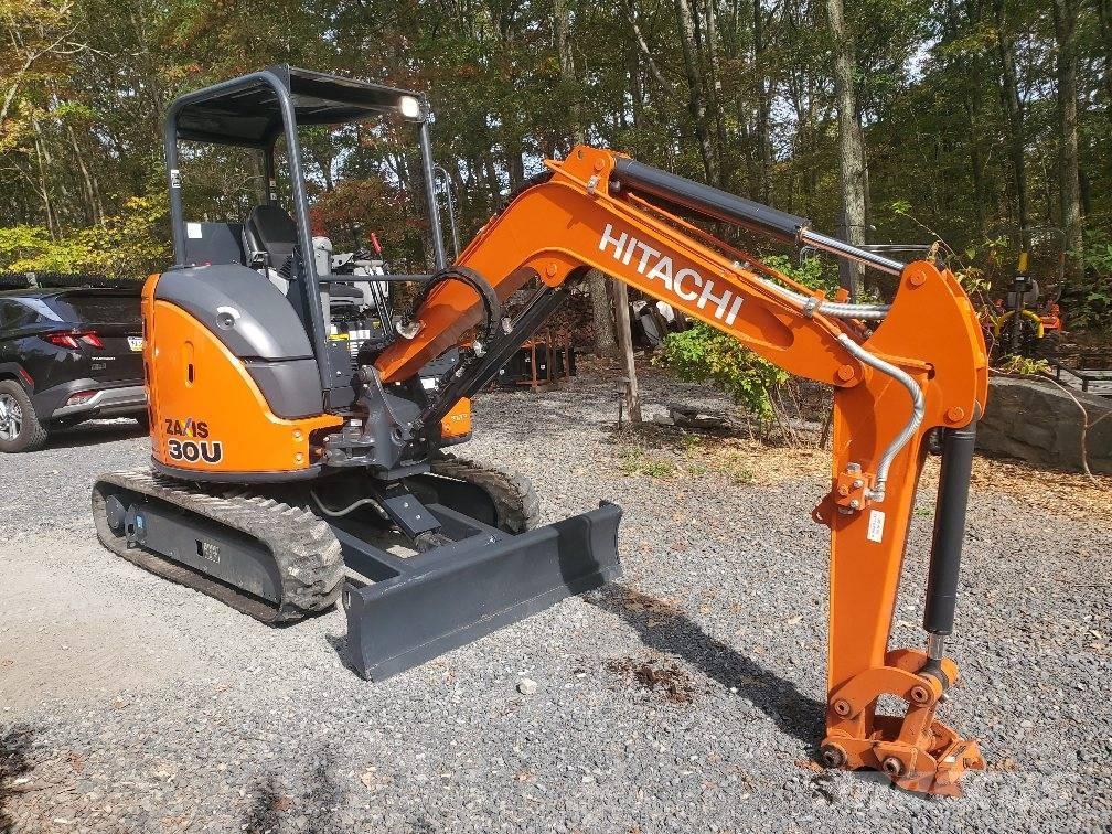 Hitachi ZX30U-5N Minibagger < 7t