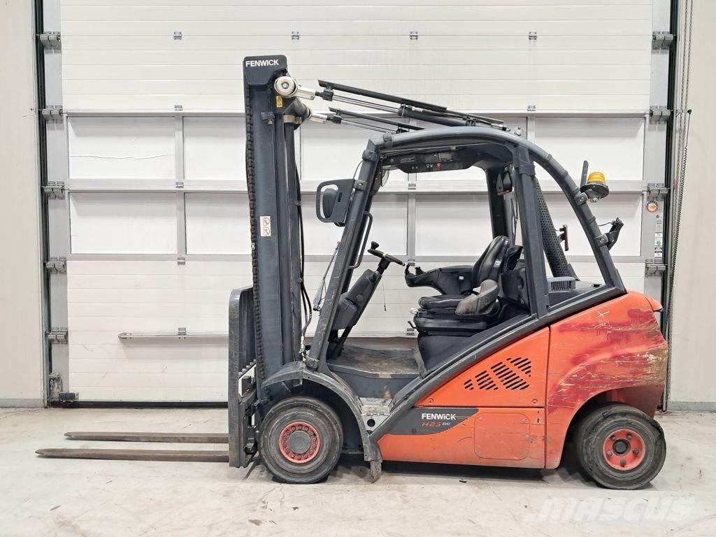 Linde H25D-02 Diesel Stapler