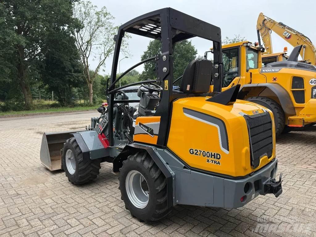 GiANT G2700 Radlader