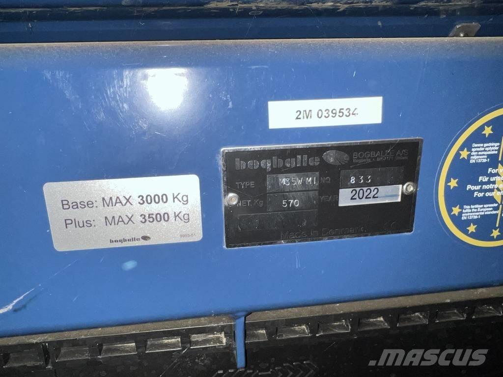 Krm M35W PLUS Mineraldüngerstreuer