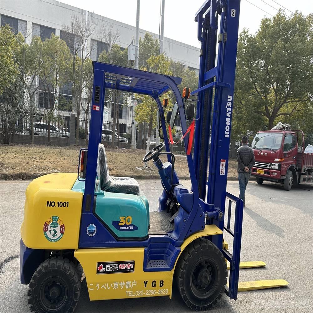 Komatsu FD30-14 Diesel Stapler