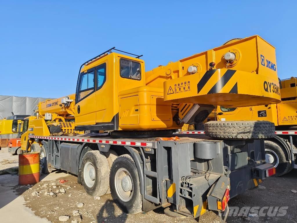 XCMG QY 30 K5 All-Terrain-Krane