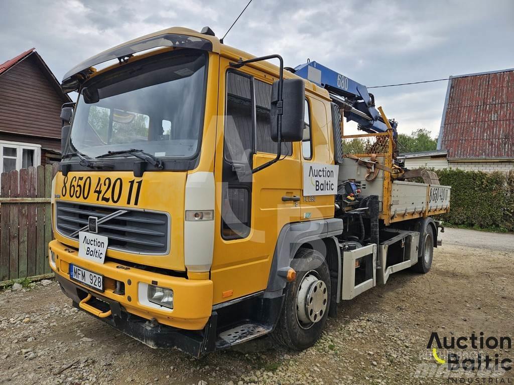 Volvo FL6 250 Pritschenwagen/Pritschenwagen mit Seitenklappe