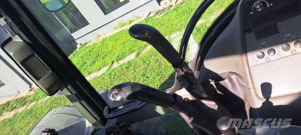 Valtra T170-4 Traktoren