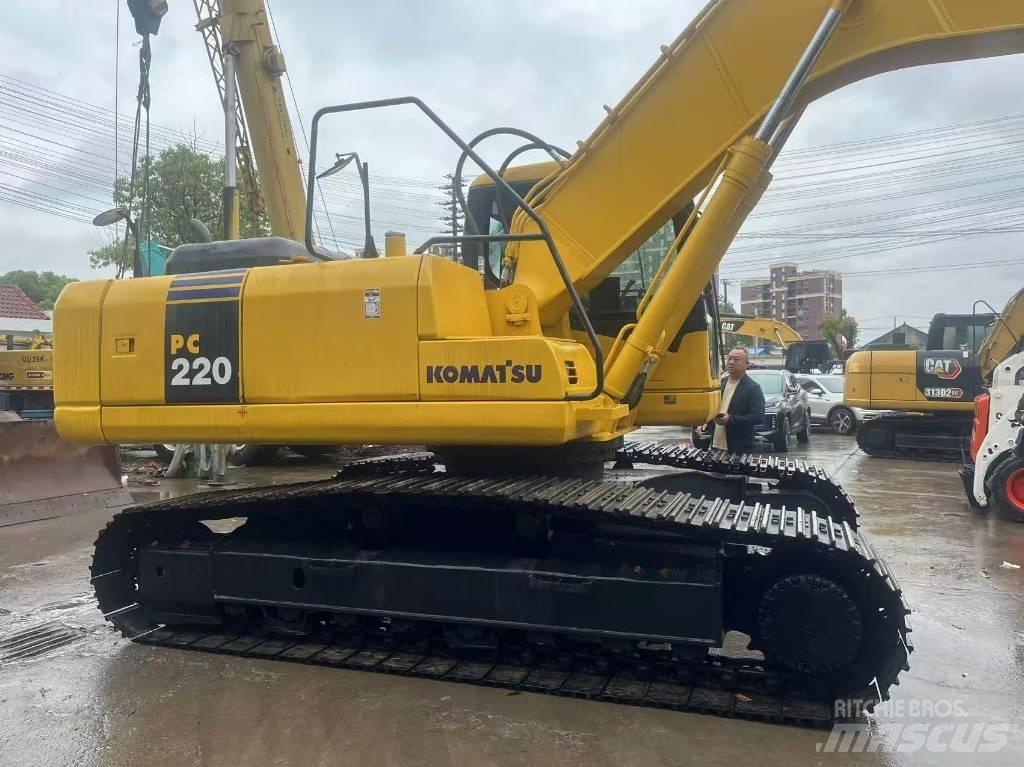 Komatsu PC 220-7 Raupenbagger