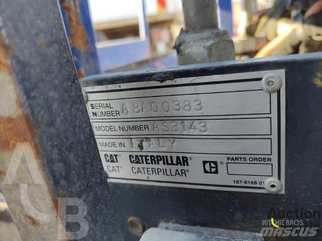 CAT AP 255 E Strassenfertiger