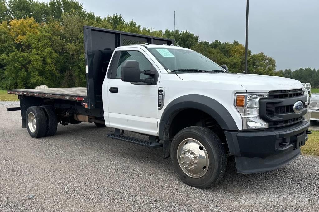 Ford F 550 XL SD Pritschenwagen/Pritschenwagen mit Seitenklappe