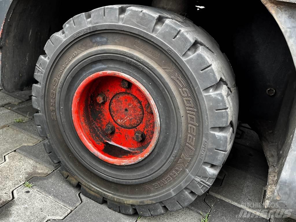 Linde P 250 Schlepper