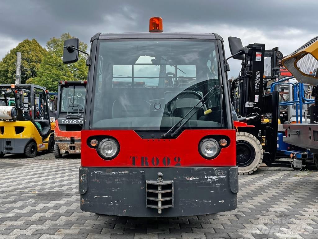 Linde P 250 Schlepper