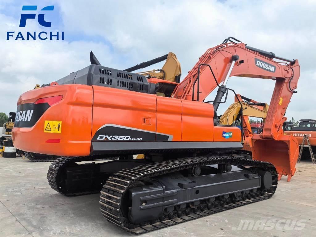 Doosan DX 360 LC Raupenbagger