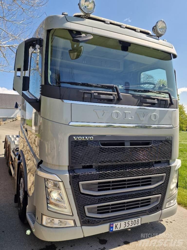 Volvo FH 8X4 Abrollkipper