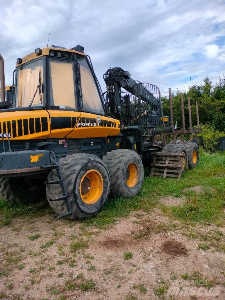 Ponsse Buffalo 8W Forwarder