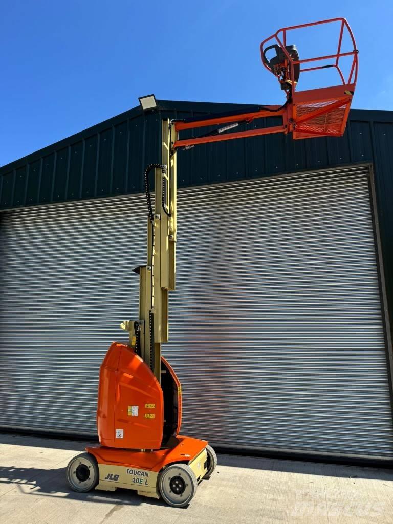 JLG Toucan 10 E-L Personenaufzüge