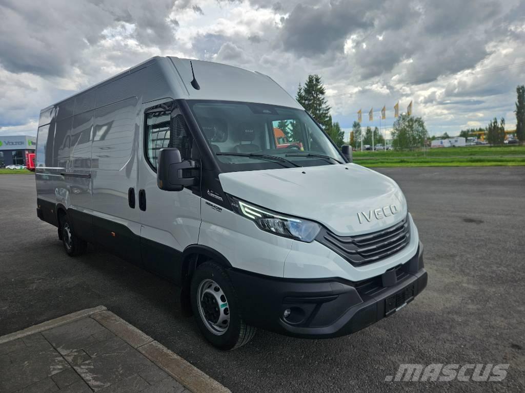 Iveco Daily 35S16A8 Lieferwagen