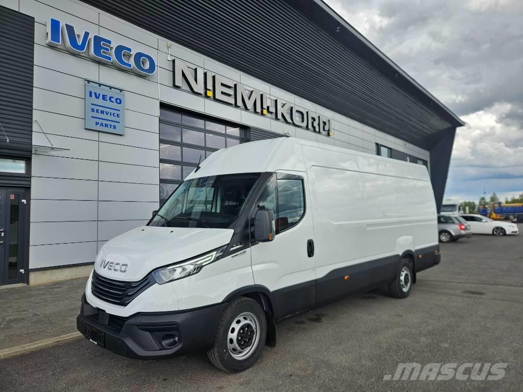 Iveco Daily 35S16A8 Lieferwagen