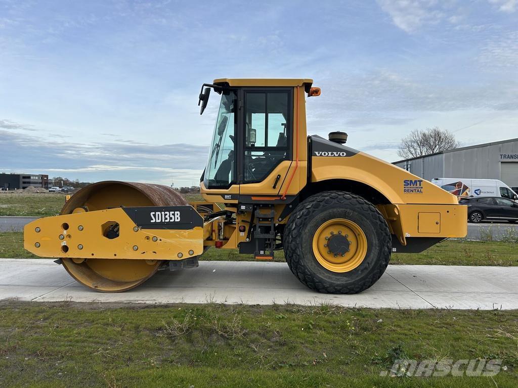Volvo SD135B Walzenzüge