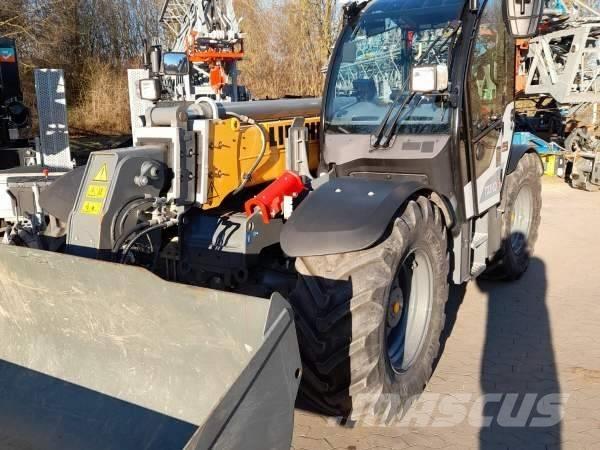 Liebherr T 33-10 Teleskoplader
