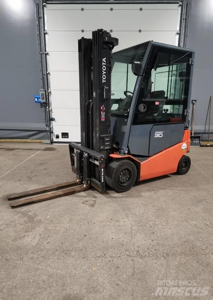 Toyota 8FBMKT30 Elektro Stapler