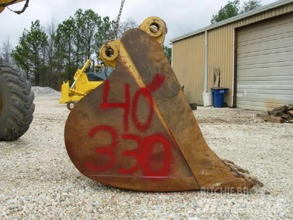 CAT 330BL Schaufeln