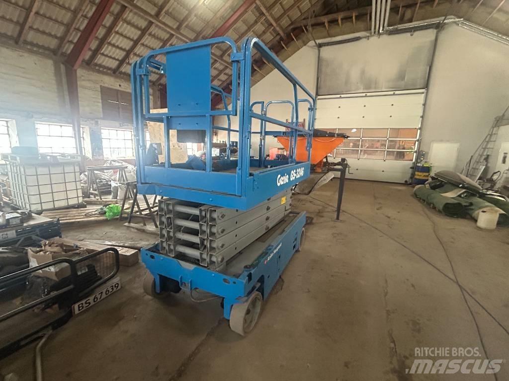 Genie GS3246 Scheren-Arbeitsbühnen