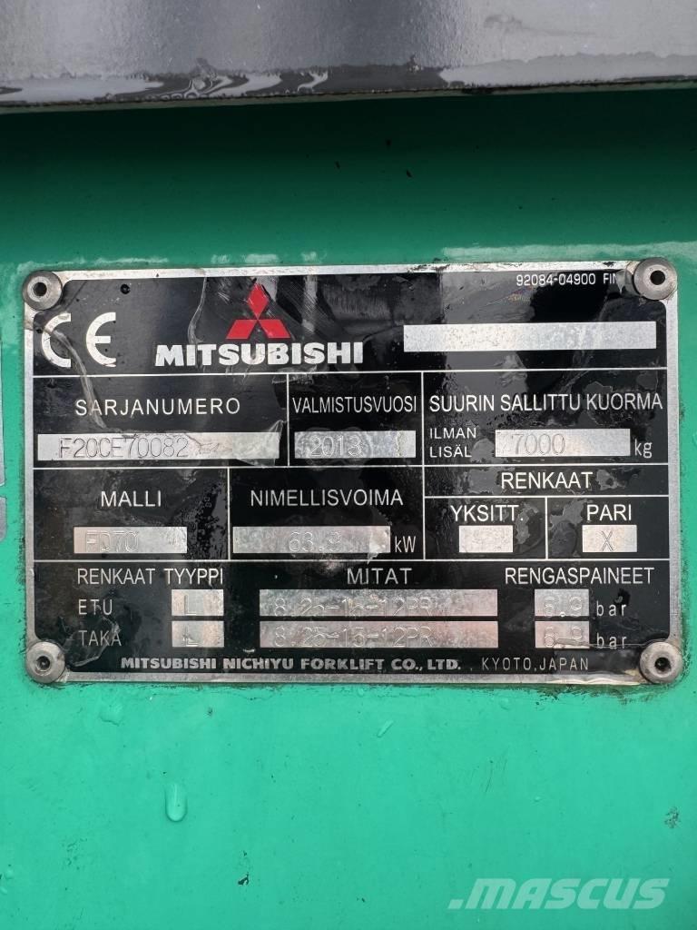 Mitsubishi FD 70 Diesel Stapler