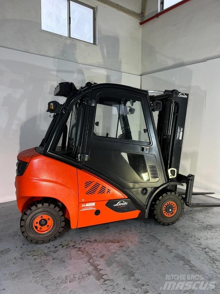 Linde H 25 D Diesel Stapler