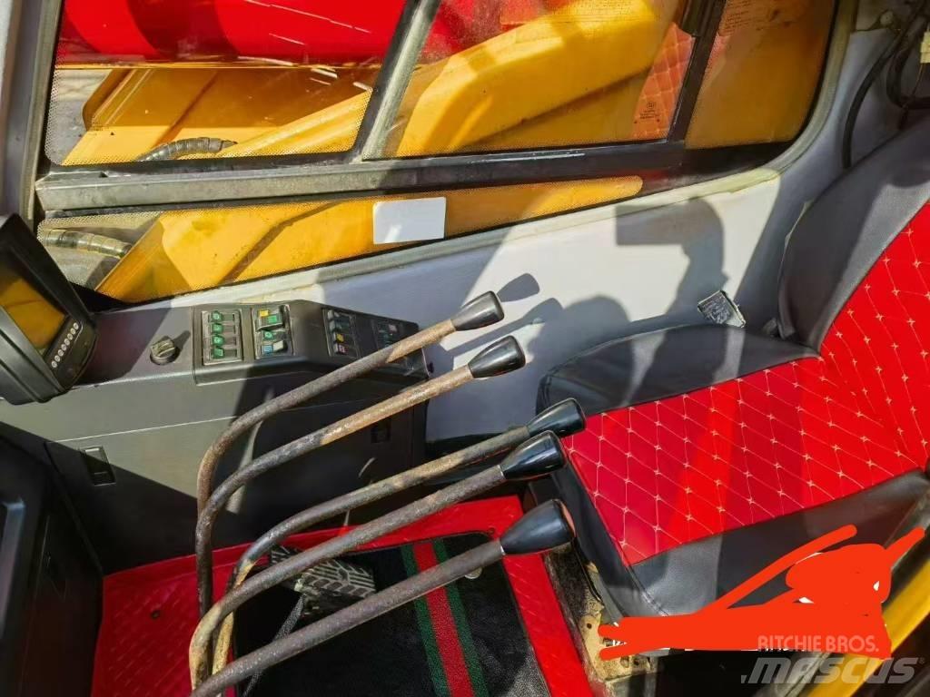 Sany SCT80 All-Terrain-Krane