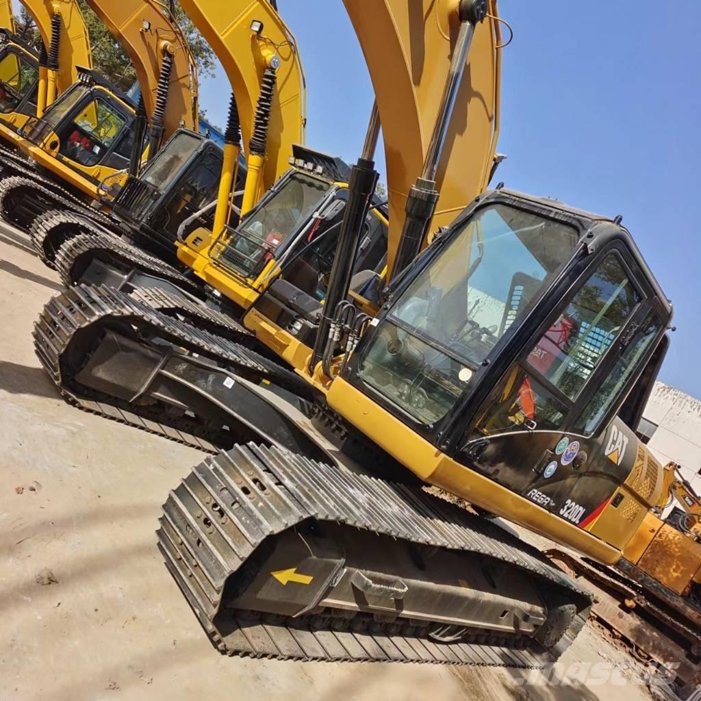 CAT 320 D L Raupenbagger