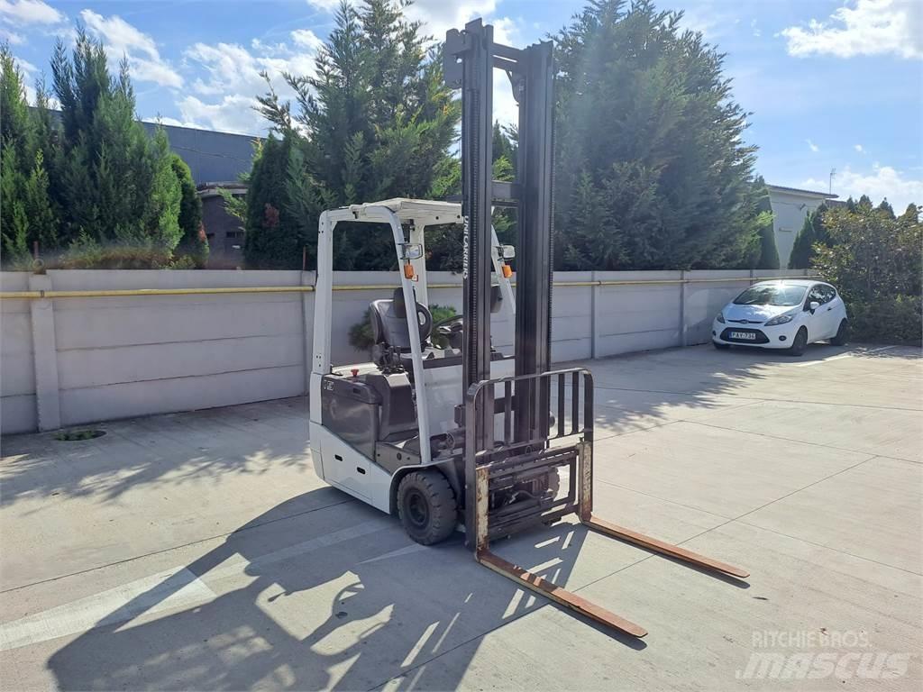 Nissan A1L1N150 Elektro Stapler