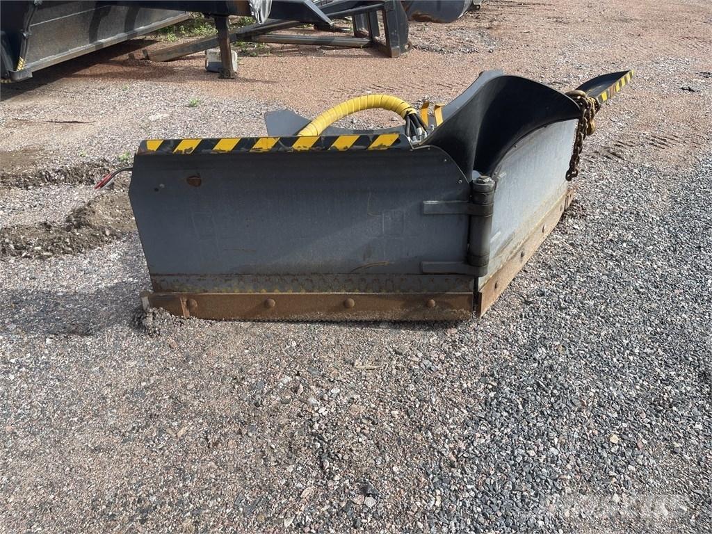  Vilakone Nivelaura Kompakttraktor-Aufsätze