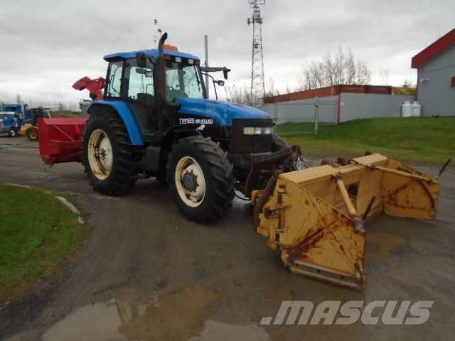 New Holland TM 125 Traktoren