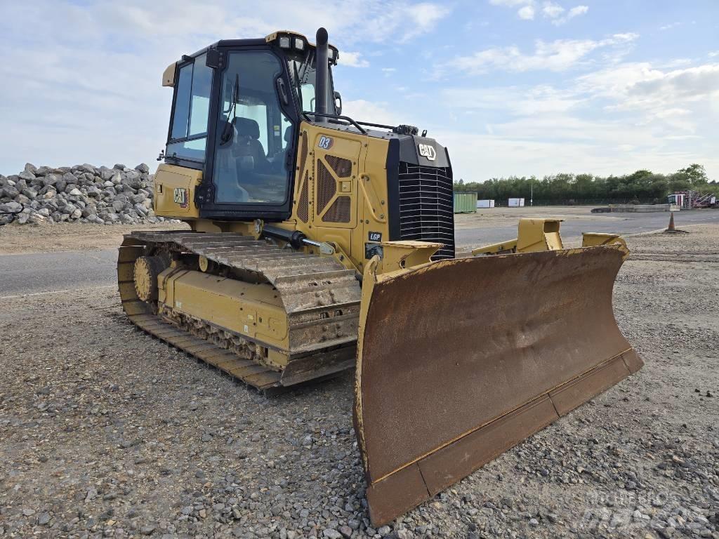 CAT D 3 LGP Bulldozer