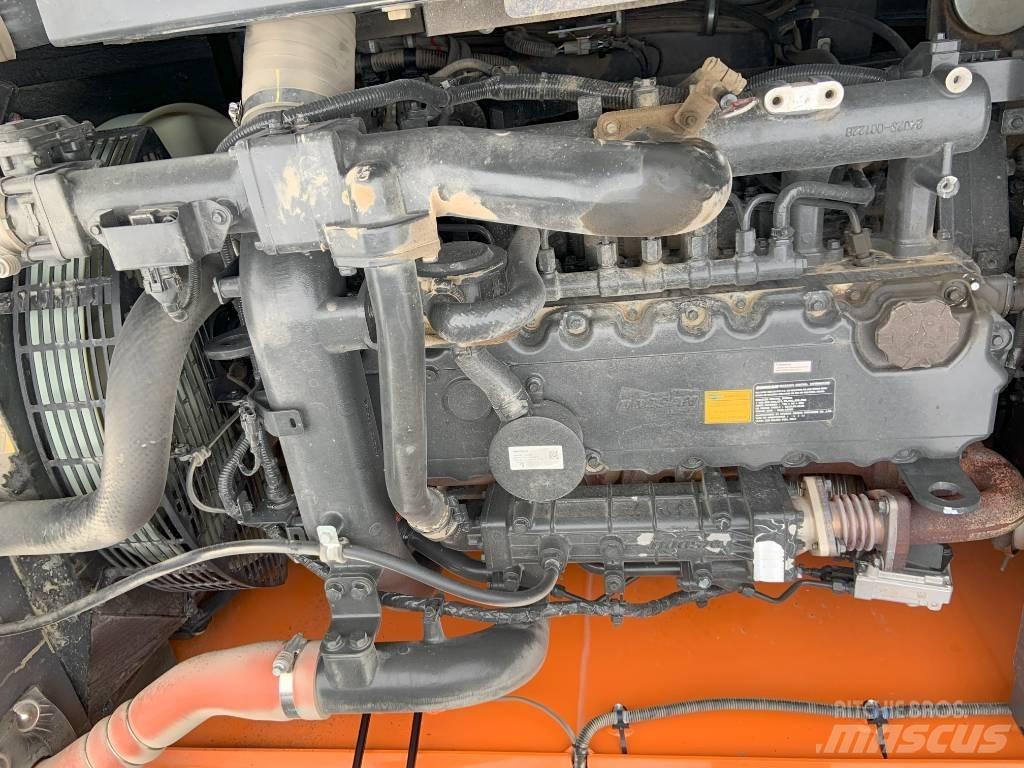Doosan DX 225 LC-5 Raupenbagger