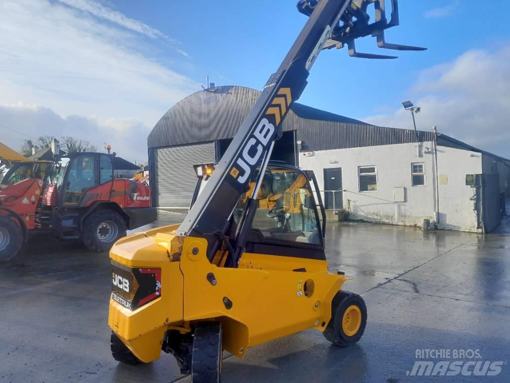 JCB 35-26D 4WD Diesel Stapler