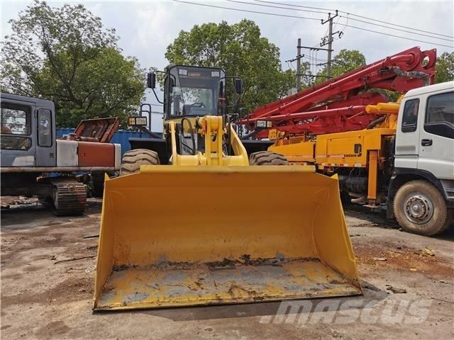 Komatsu WA380 Radlader