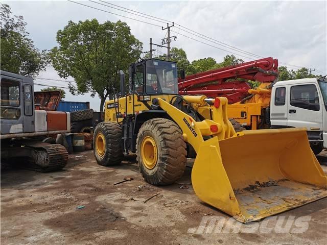 Komatsu WA380 Radlader