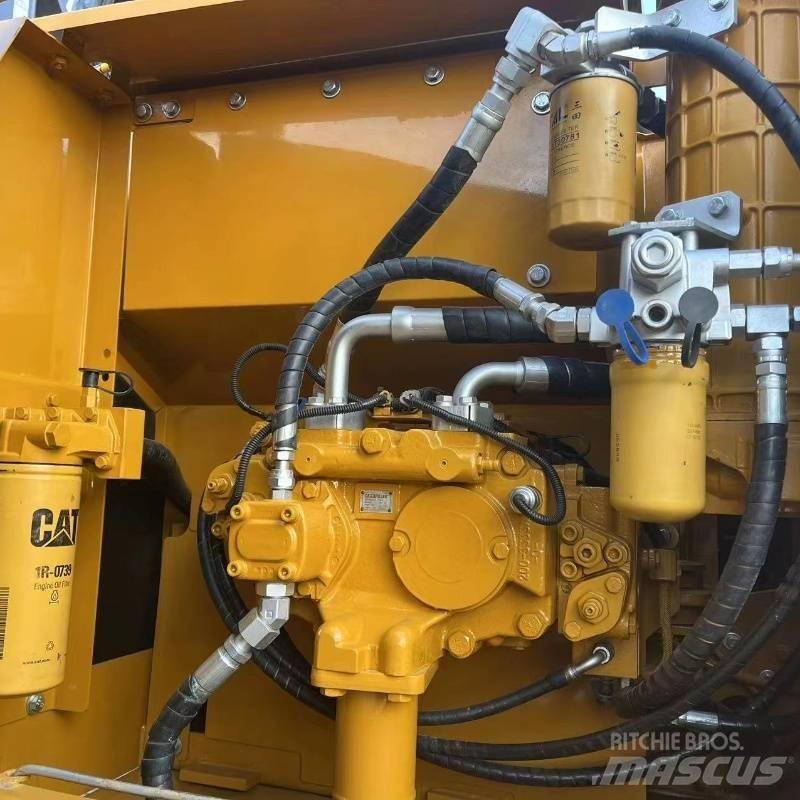 CAT 320 D Raupenbagger