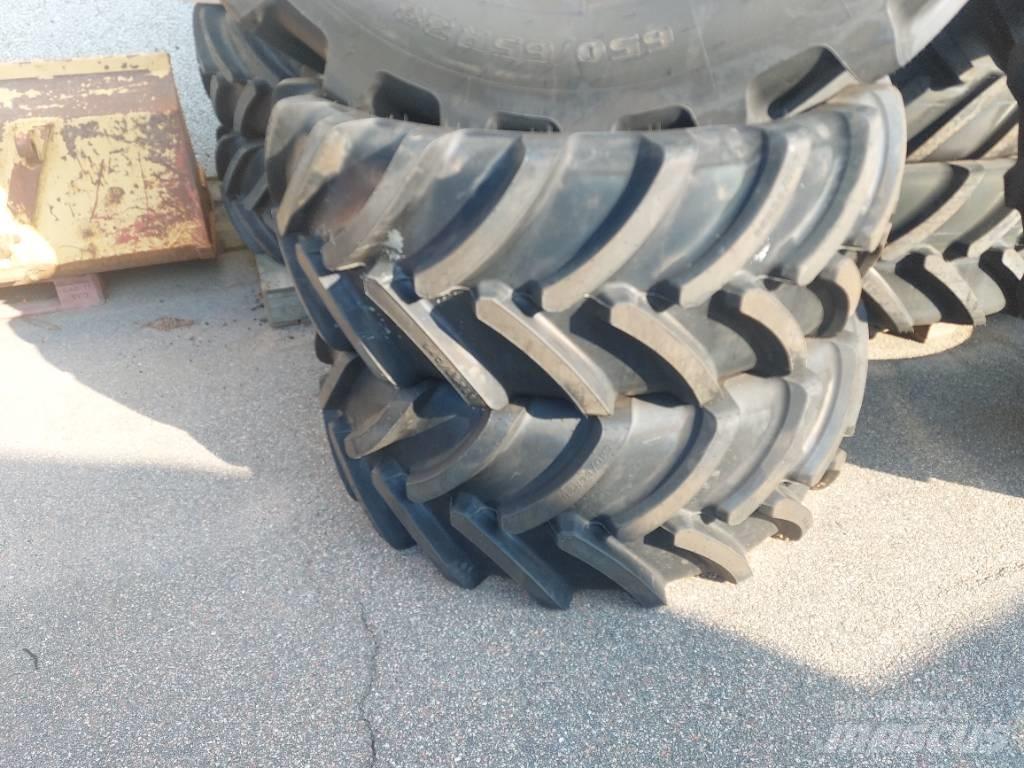 Michelin 440/65-R28 Reifen