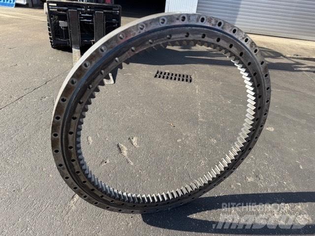 Volvo EW 140 BEARING Getriebe