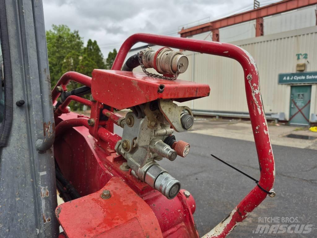 Takeuchi TL12 Kompaktlader