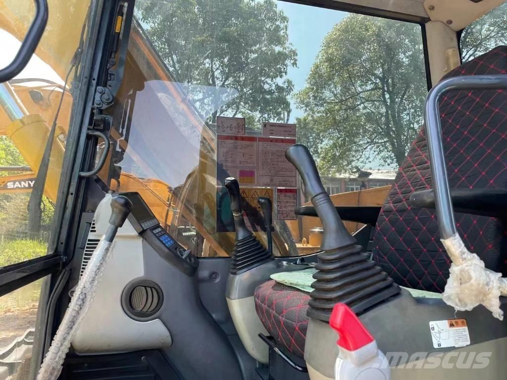 Komatsu PC70-8 Midibagger  7t - 12t