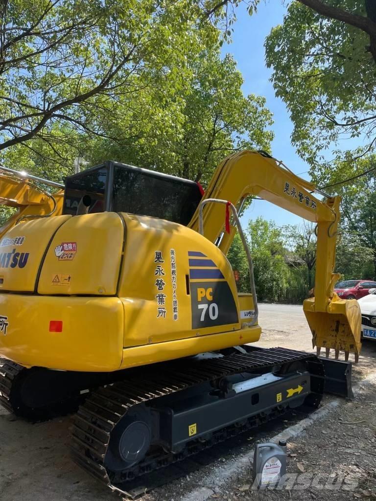 Komatsu PC70-8 Midibagger  7t - 12t