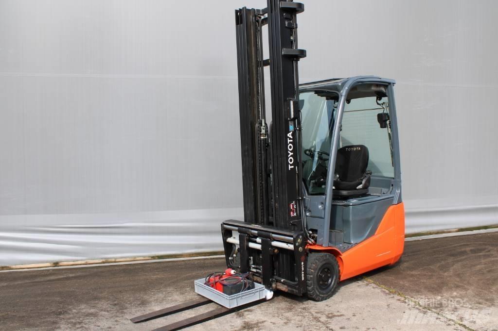 Toyota 8FBEK18T Elektro Stapler