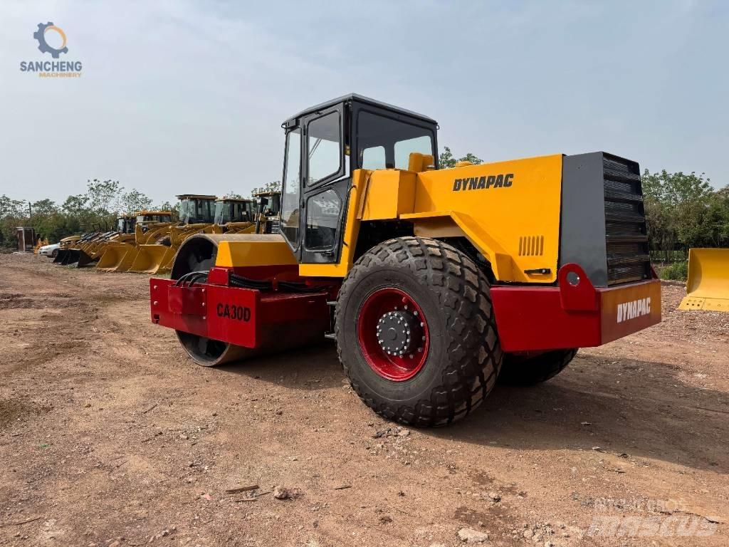Dynapac CA 30 D Walzenzüge