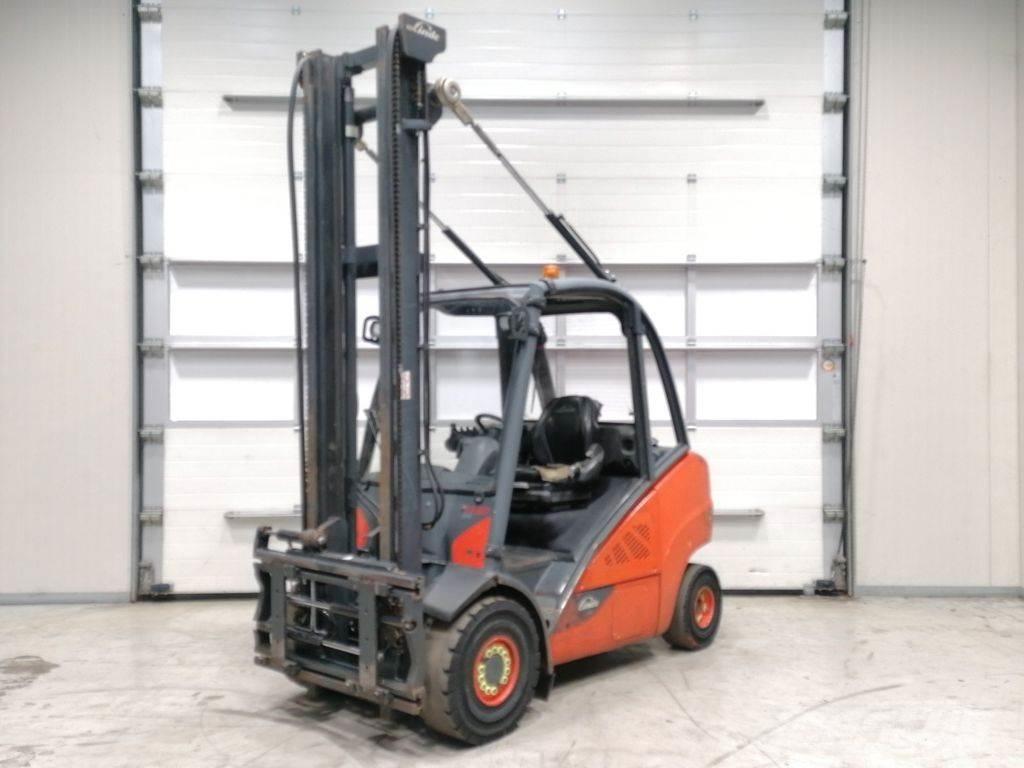 Linde H35D-02 Diesel Stapler