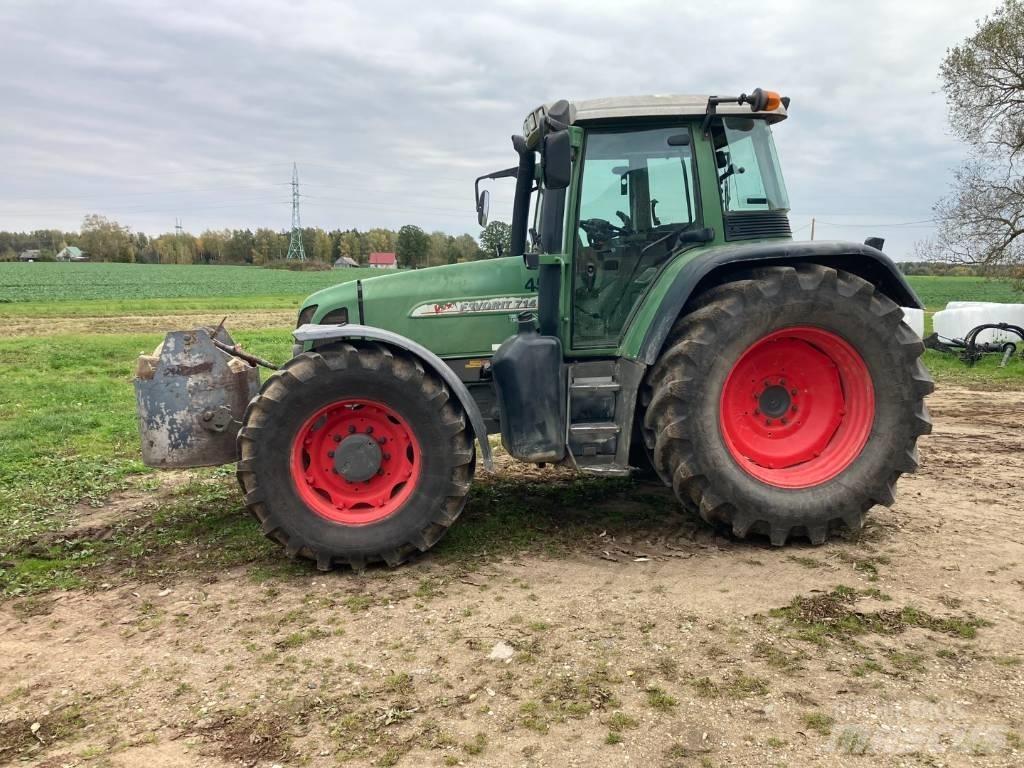 Fendt 714 Vario Traktoren