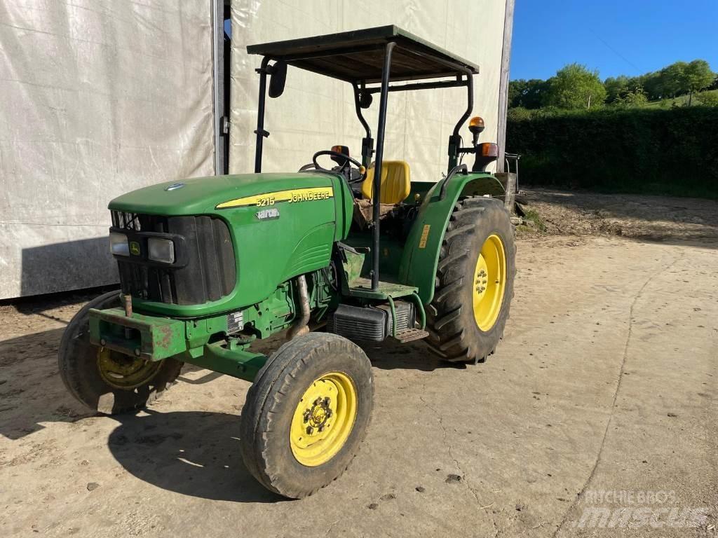 John Deere 5215 Traktoren