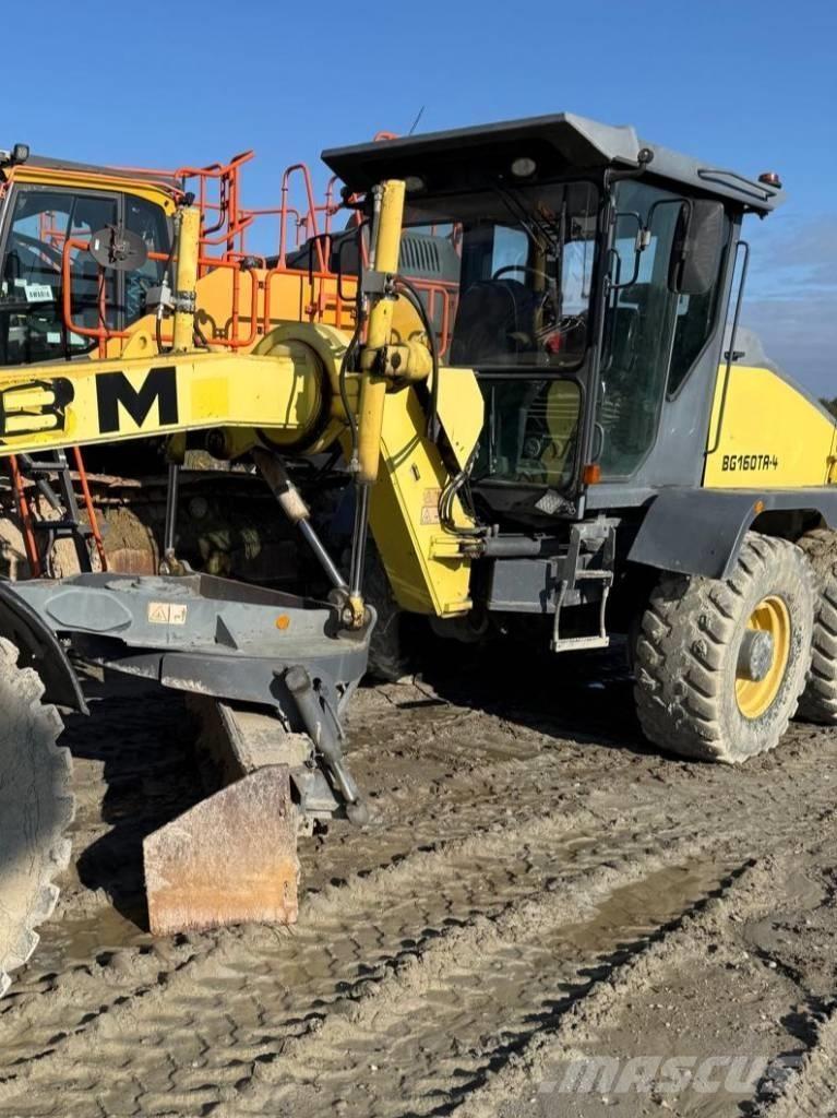 HBM BG140 TA-4 Grader